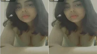 Horny Paki Girl Fingering Part 3 | Viral MMS