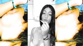 Horny Desi Girl Shows Boobs | Viral MMS