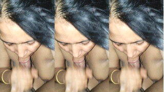 Sexy Desi Bhabhi Blowjob | Viral MMS