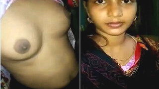 Horny Desi Girl Shows Boobs And Pussy | Viral MMS
