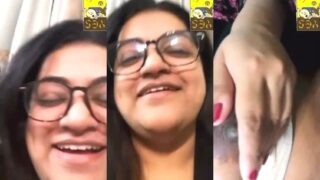 Sexy BBW Paki Girl Shows Boobs Part 2 | Viral MMS